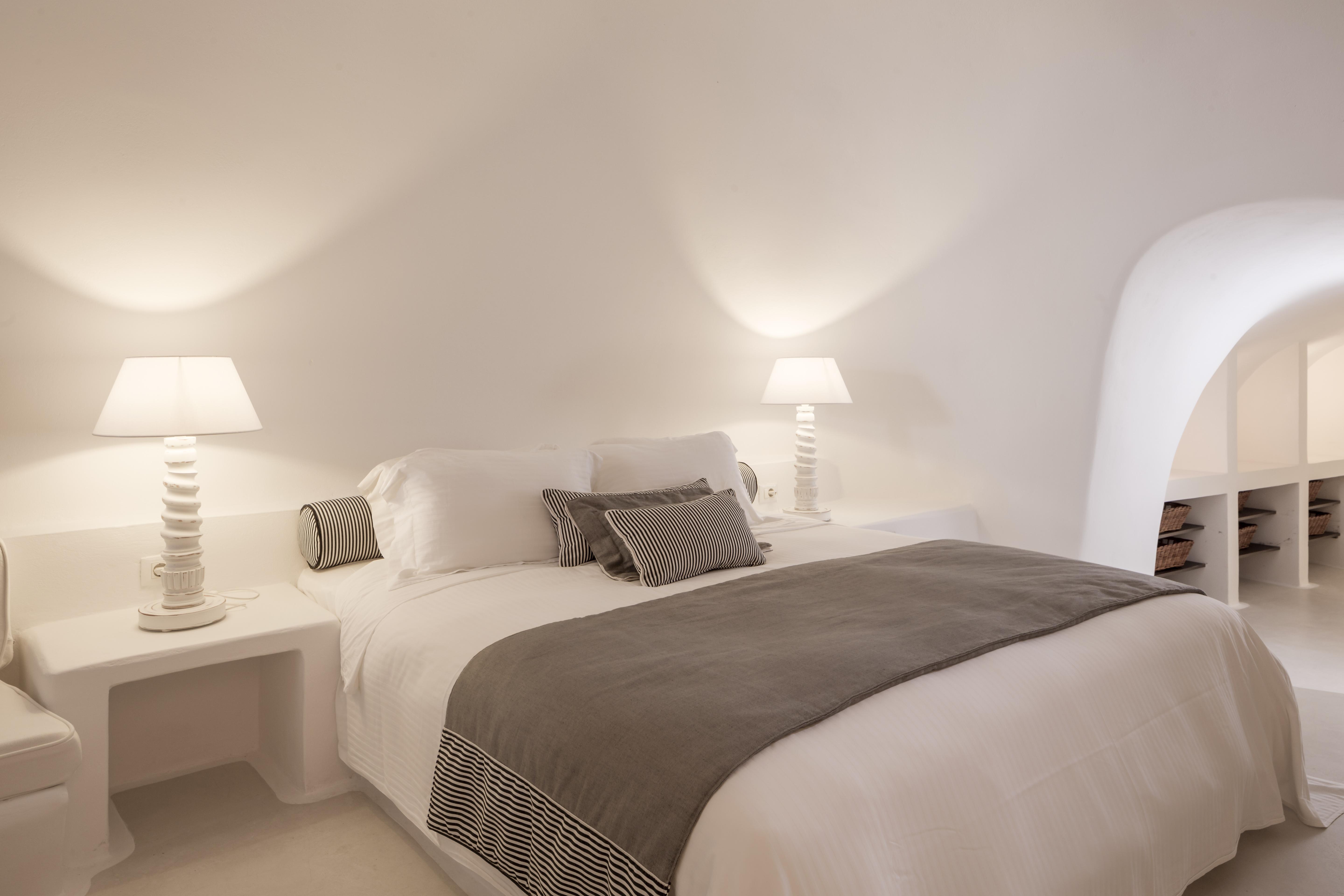 Katikies Chromata Santorini - The Leading Hotels Of The World Imerovigli  Room photo